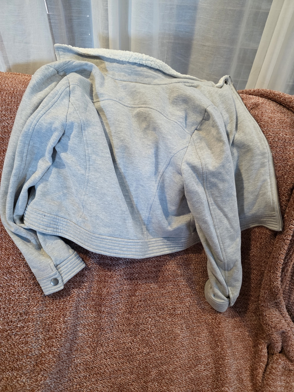 Bongo Brand Size Small Cozy Light Gray Women's Jacket